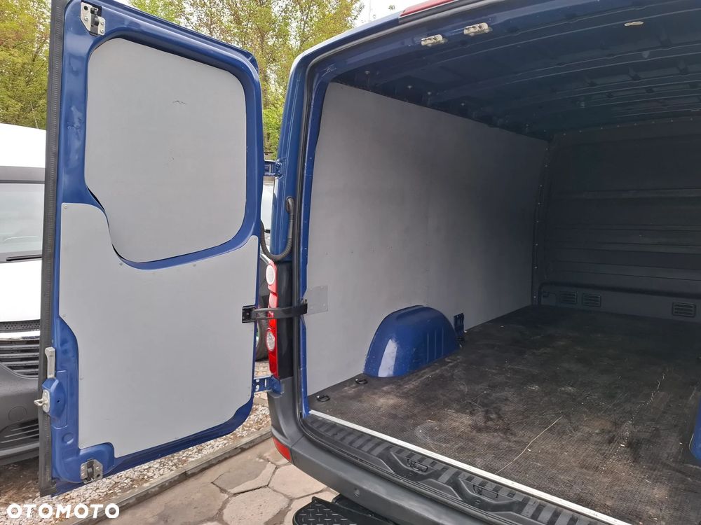 Volkswagen Crafter 2011 2.5TDI L2H1 LONG KLIMA 3osobowy - 26
