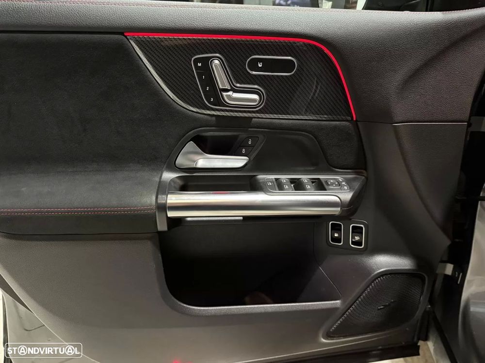 Mercedes-Benz GLA 250 e 8G-DCT AMG Line - 24