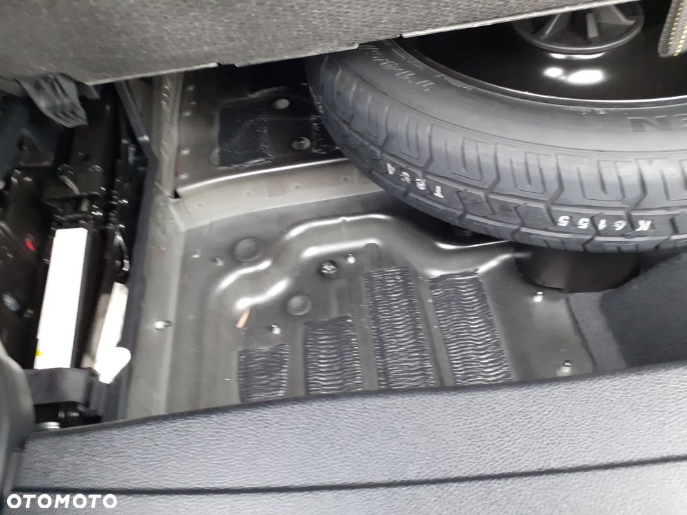Mercedes-Benz GLC 300 d 4Matic 9G-TRONIC AMG Line Plus - 5
