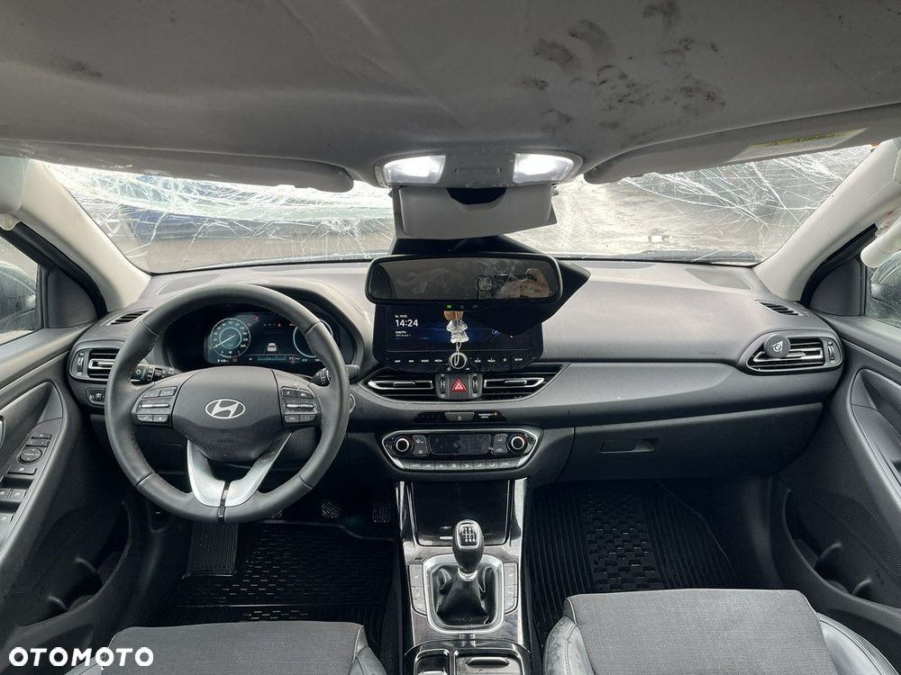 Hyundai i30 1.5 T-GDI 48V-Hybrid Advantage - 10