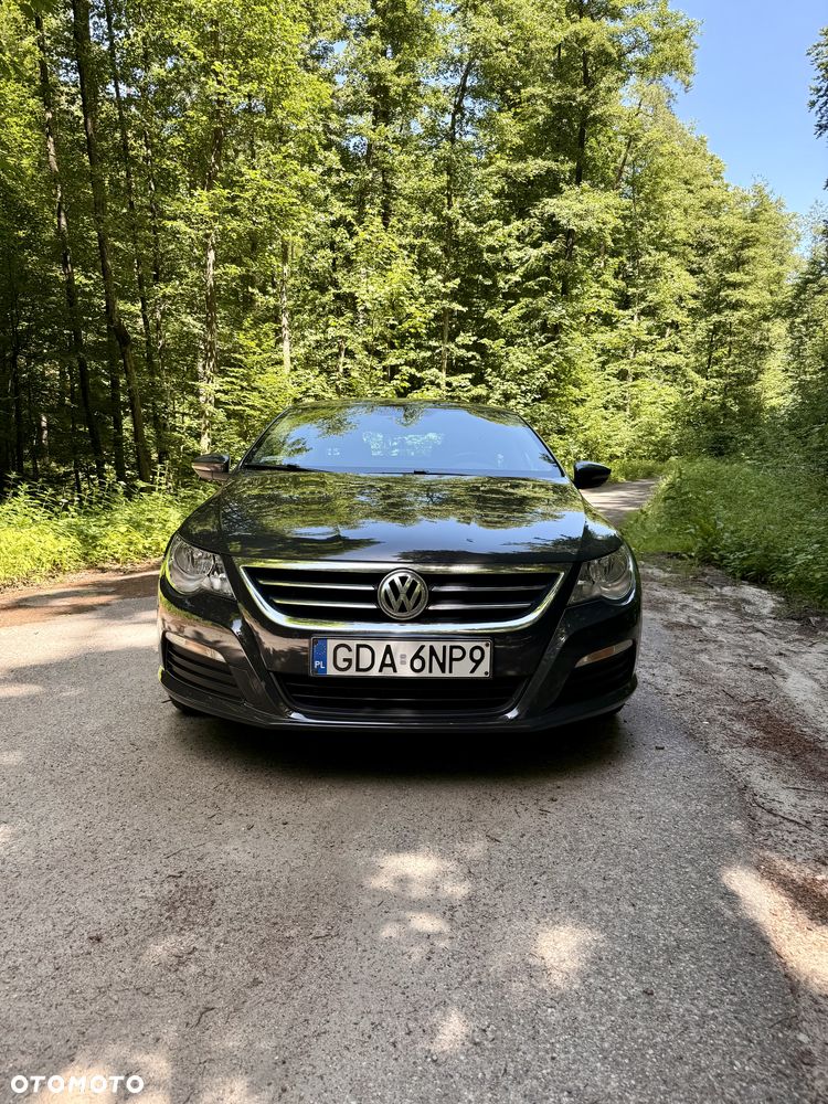 Volkswagen Passat 2.0 TDI DPF Comfortline - 2