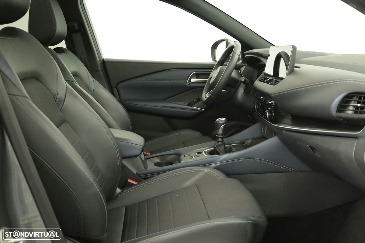 Nissan Qashqai 1.3 DIG-T N-Connecta - 18