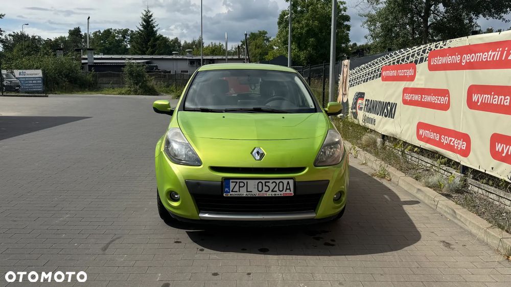 Renault Clio - 6