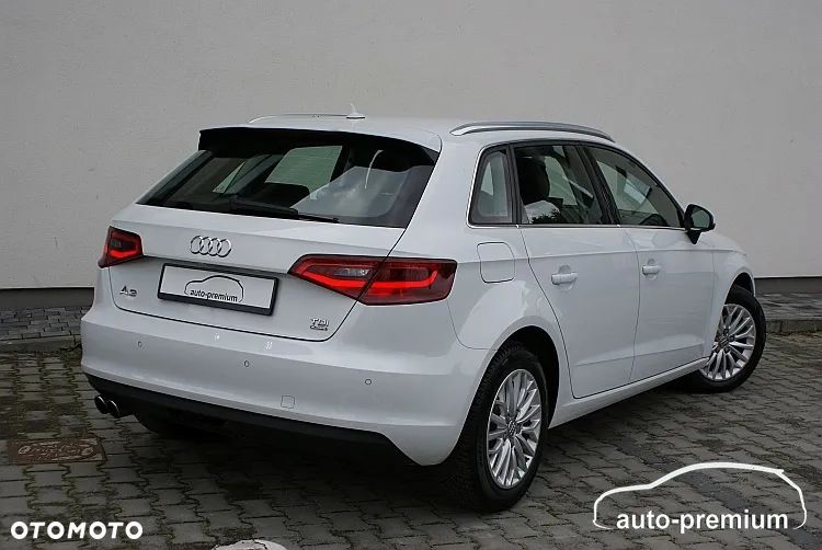 Audi A3 Sportback 2.0 TDI (clean diesel) quattro Ambiente - 27