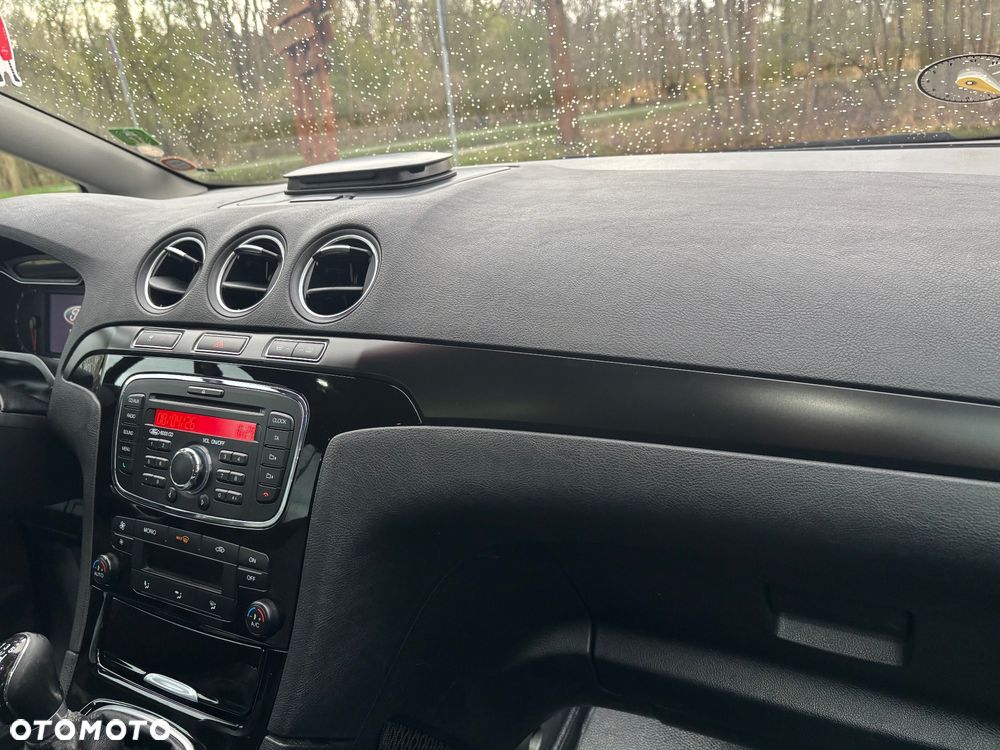 Ford S-Max 2.0 Titanium - 22