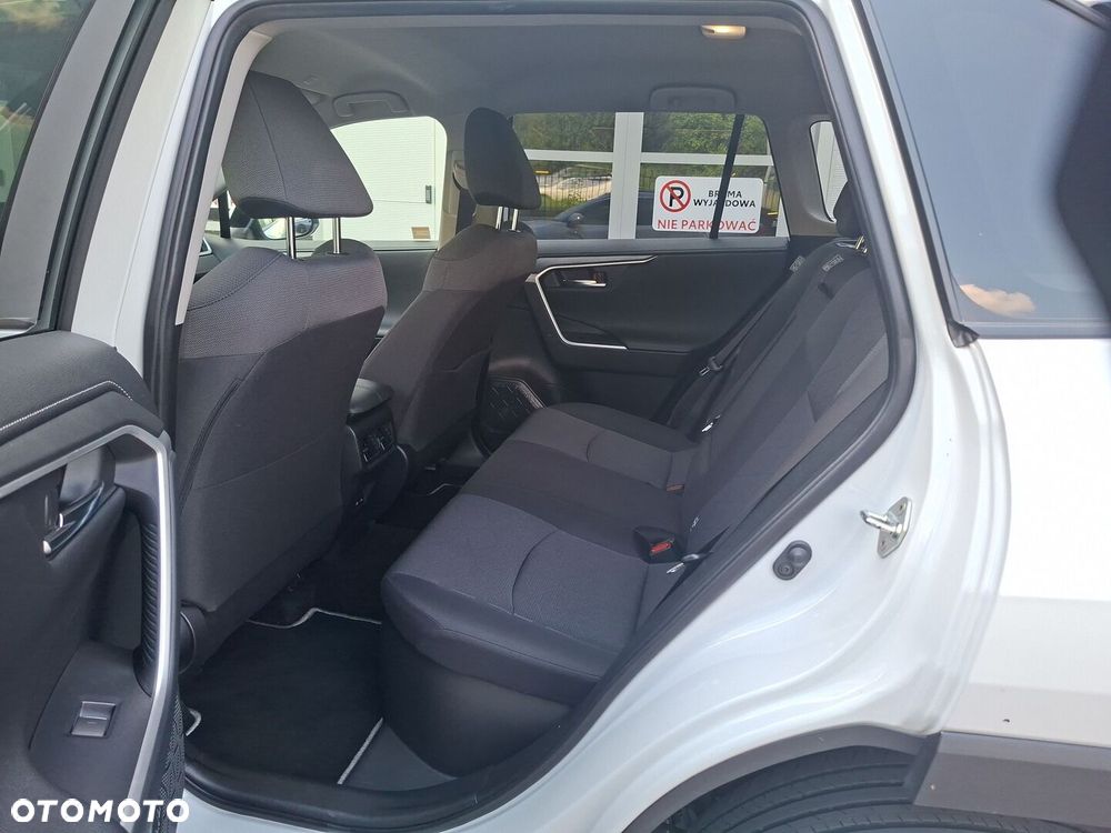 Toyota RAV4 - 13