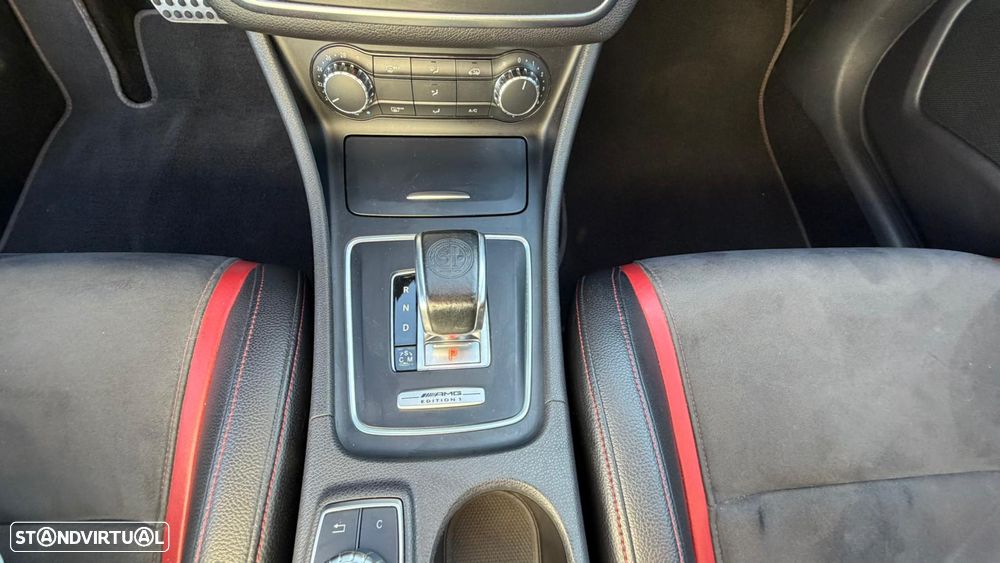 Mercedes-Benz CLA 45 AMG 4-Matic - 14