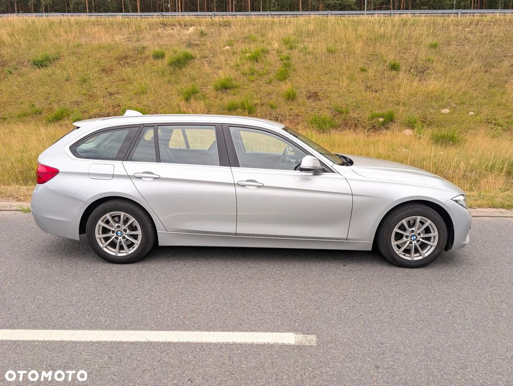 BMW Seria 3 318d xDrive Advantage - 3