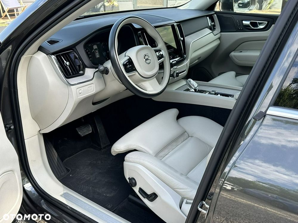 Volvo XC 60 - 11