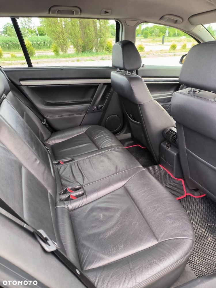 Opel Vectra 1.9 CDTI Comfort - 11