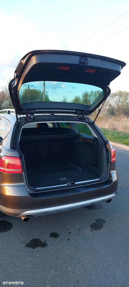 Volkswagen Passat 2.0 TSI Highline DSG - 28