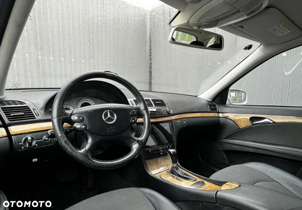 Mercedes-Benz Klasa E 200 T Kompressor Automatik Avantgarde - 9