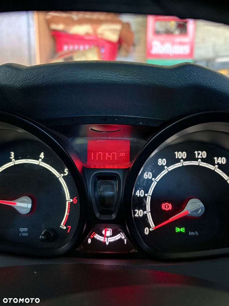 Ford Fiesta - 14