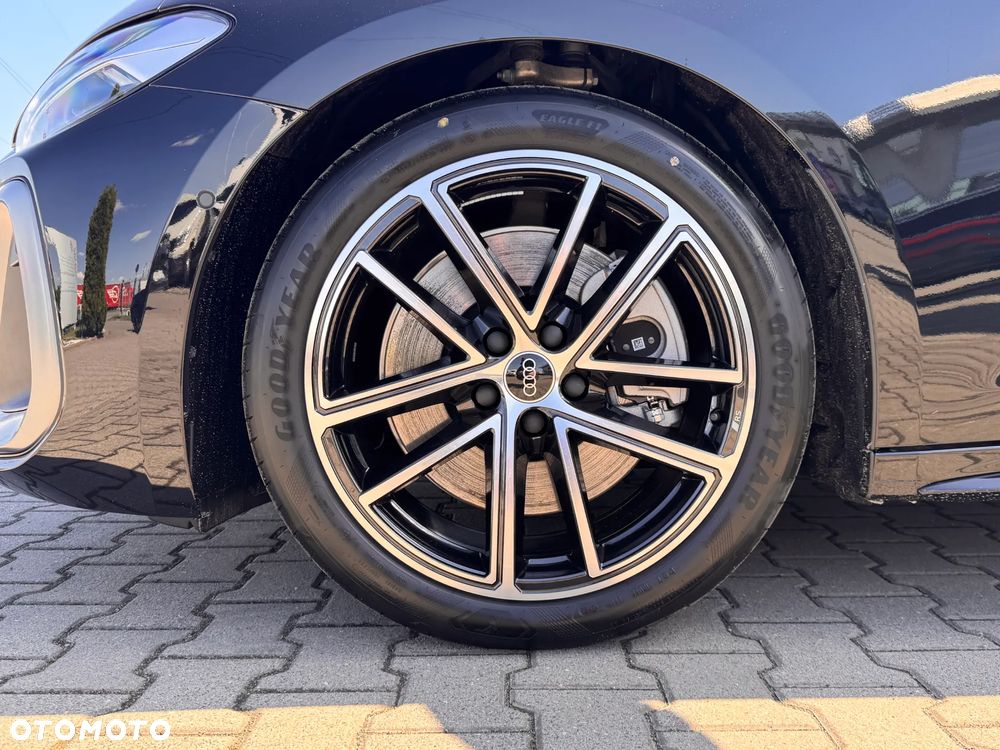 Audi A5 Limousine - 8