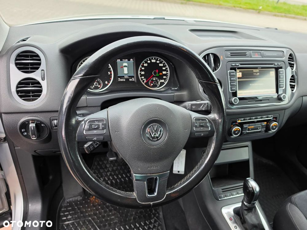 Volkswagen Tiguan 2.0 TDI DPF 4Motion DSG Exclusive - 17