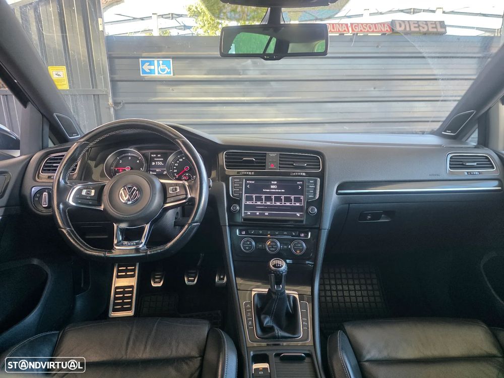 VW Golf 2.0 TDI GTD - 7