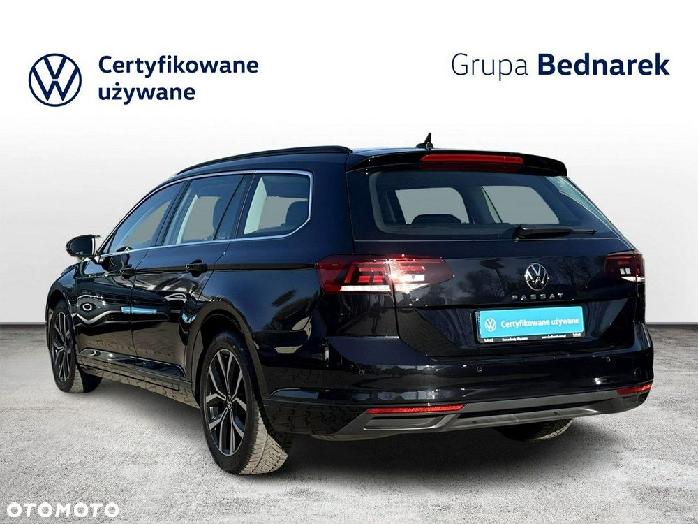 Volkswagen Passat - 3