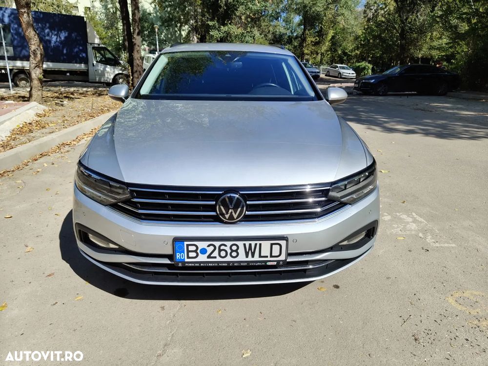 Volkswagen Passat Variant 2.0 TDI DSG Advance - 11