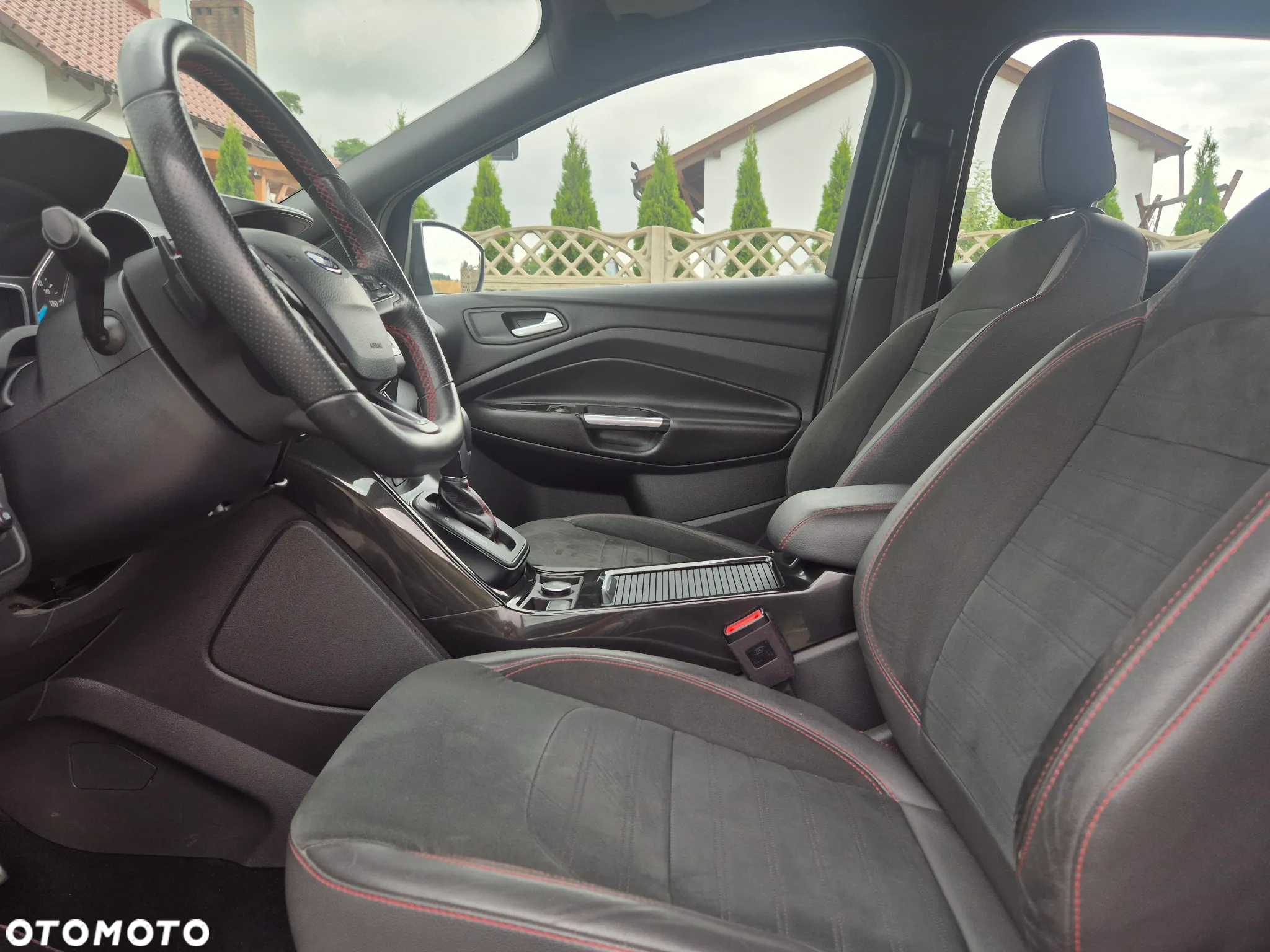 Ford Kuga 2.0 EcoBlue FWD ST-Line - 11