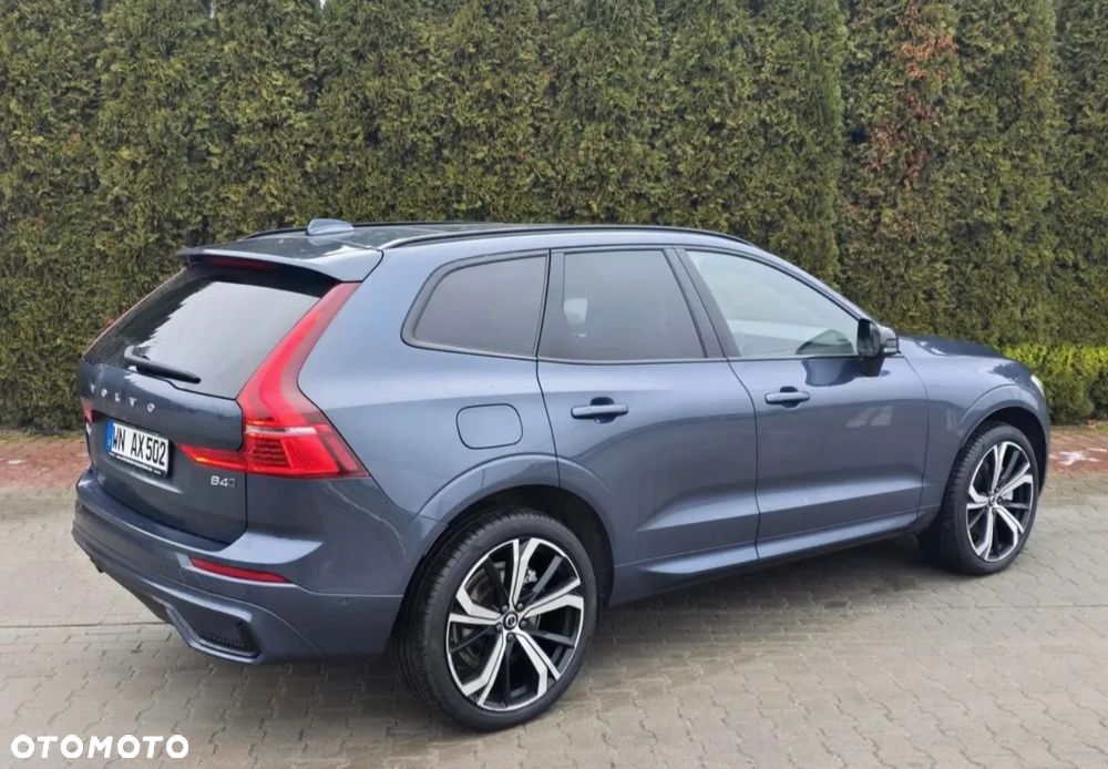 Volvo XC 60 B4 D AWD Ultimate Dark - 22