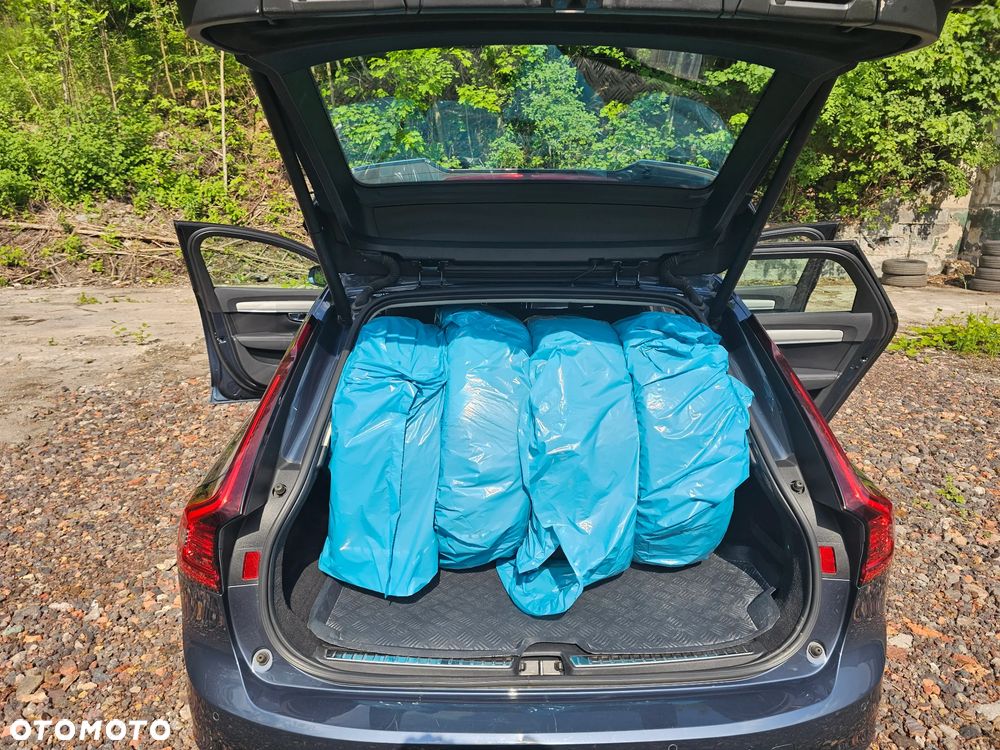 Volvo V90 B4 D Plus Dark - 3