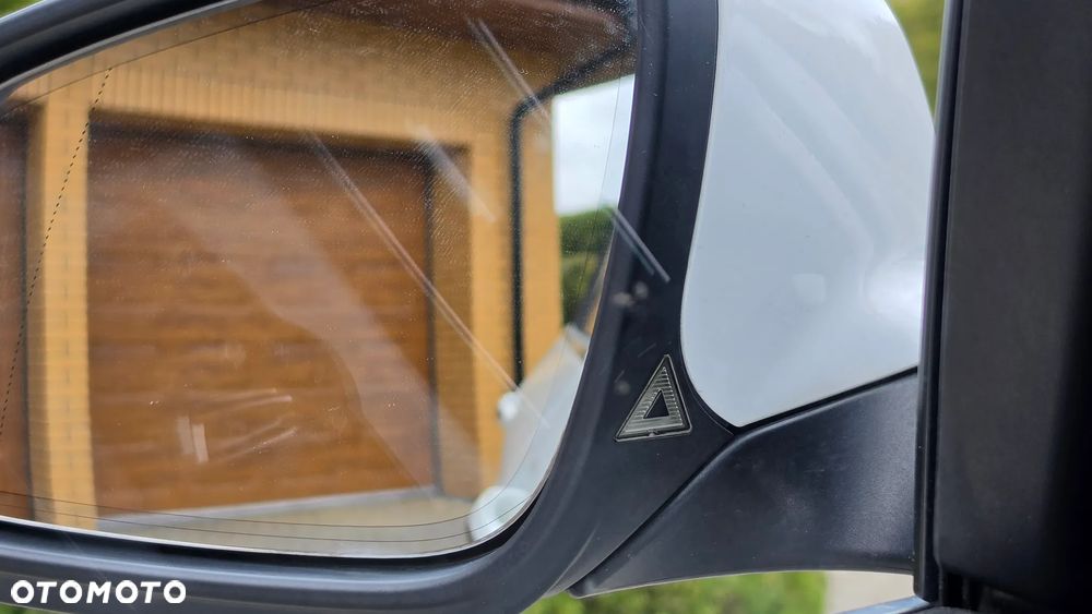 BMW Seria 5 530d xDrive Luxury Line - 38