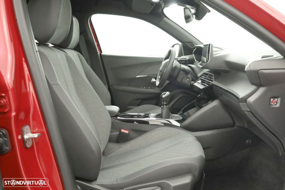 Peugeot 2008 1.2 PureTech Allure - 22