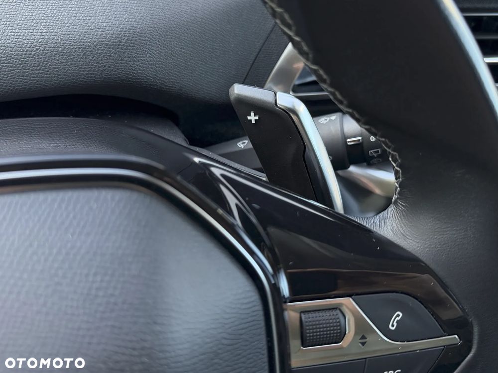 Peugeot 3008 BlueHDi 130 Stop & Start EAT8 Allure - 38