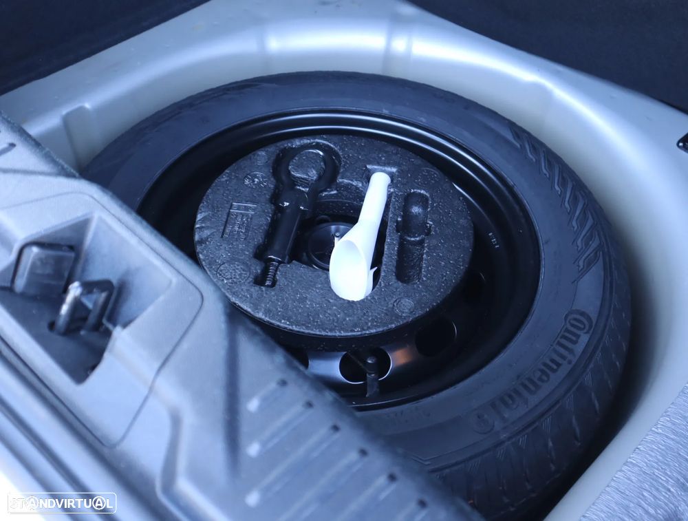 Ford Fiesta 1.0 EcoBoost ST-Line - 53