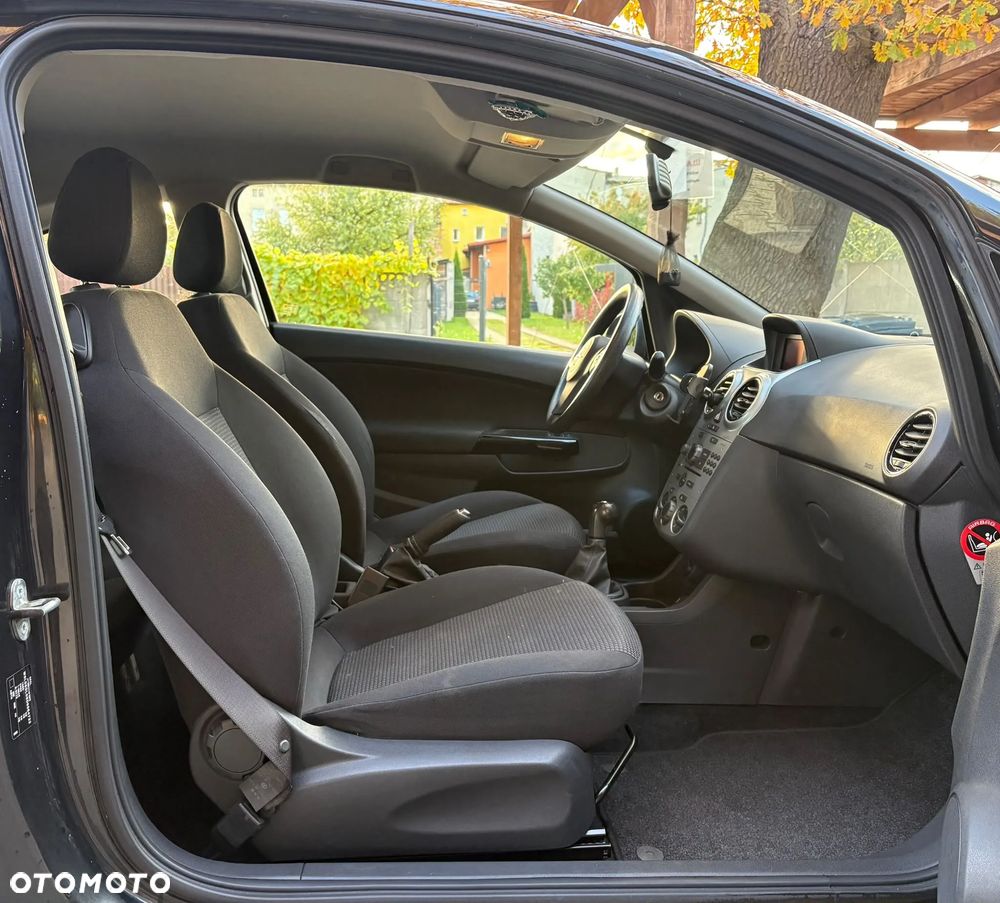 Opel Corsa - 7