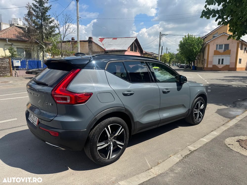 Volvo XC 40 D3 AWD R-Design - 4