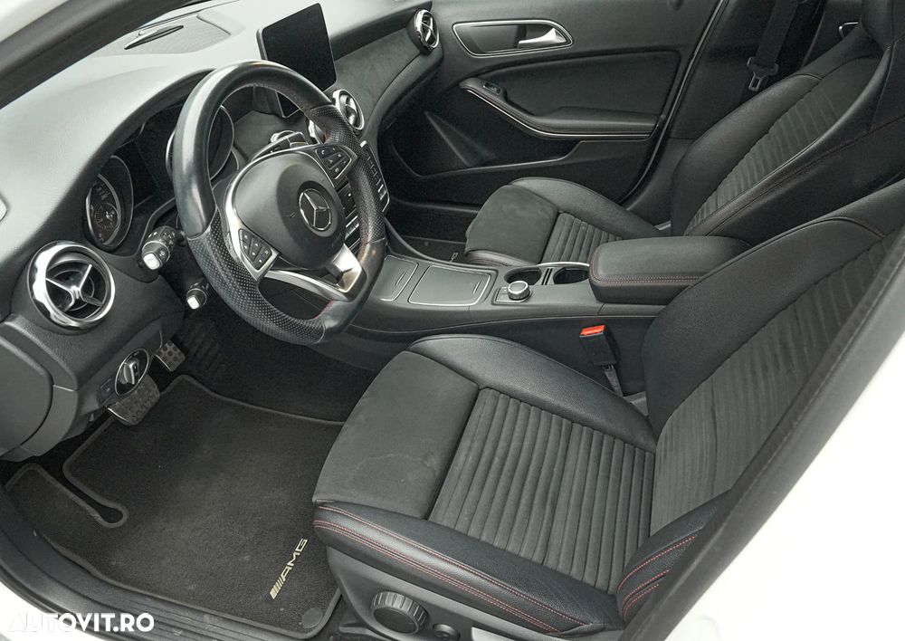 Mercedes-Benz GLA 200 d 4MATIC Aut. - 12
