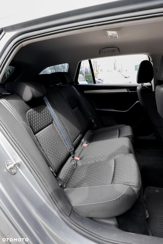 Skoda Superb 2.0 TDI SCR 4x4 Ambition DSG - 12