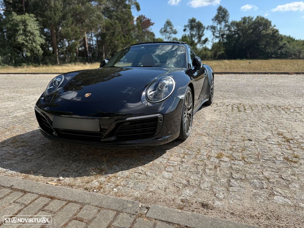 Porsche 911 Série F - 1