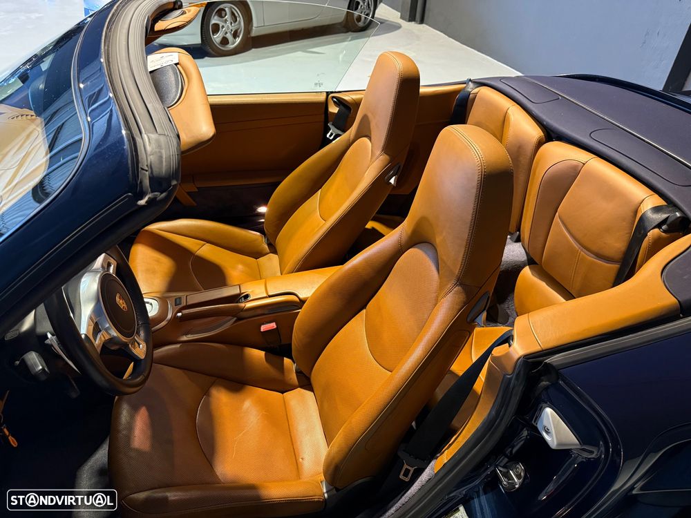 Porsche 911 (997) Turbo Cabriolet PDK - 16