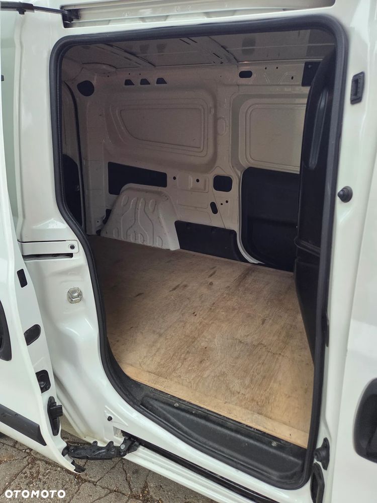 Fiat Doblo MAXI - 18