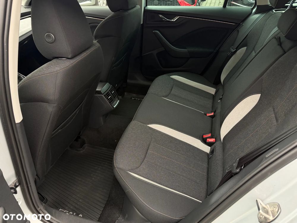 Skoda Scala 1.0 TSI Selection - 14