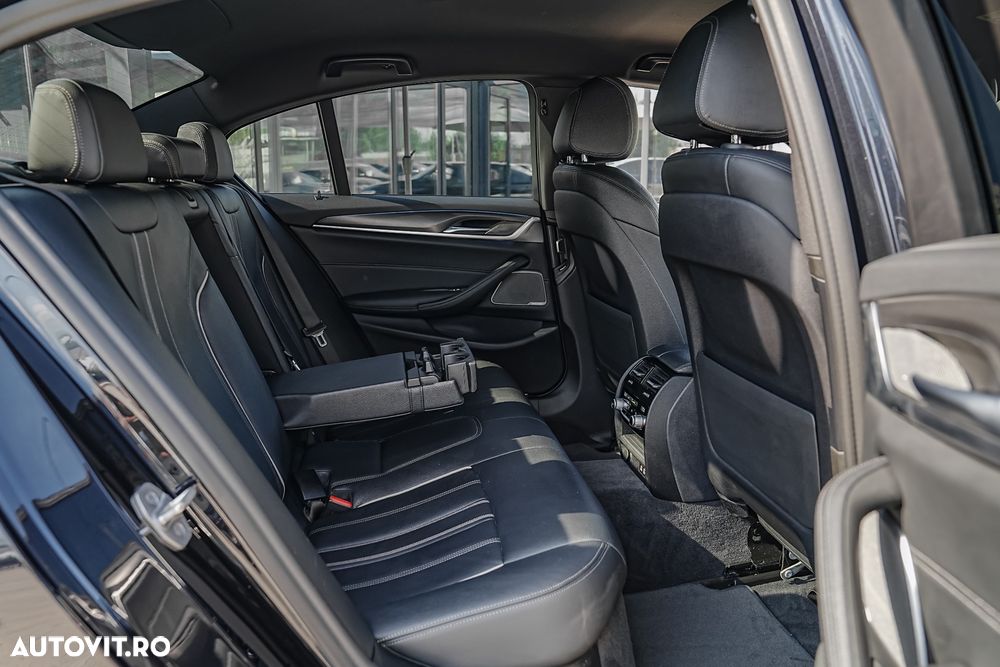 BMW Seria 5 530e Aut. M Sport Edition - 17