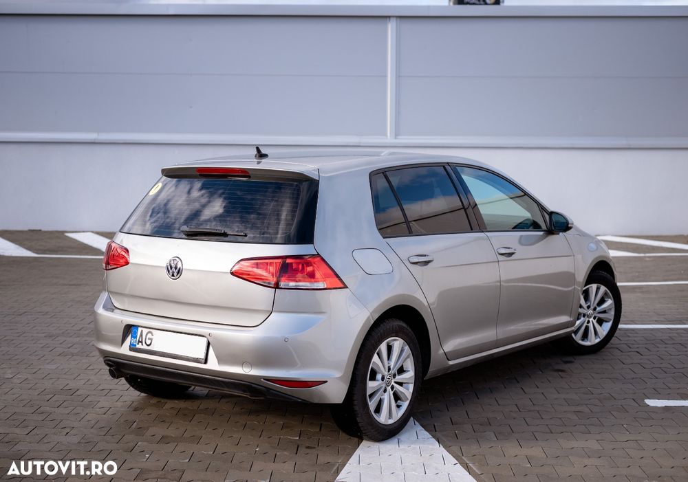 Volkswagen Golf 1.6 TDI BlueMotion Technology DSG Comfortline - 3