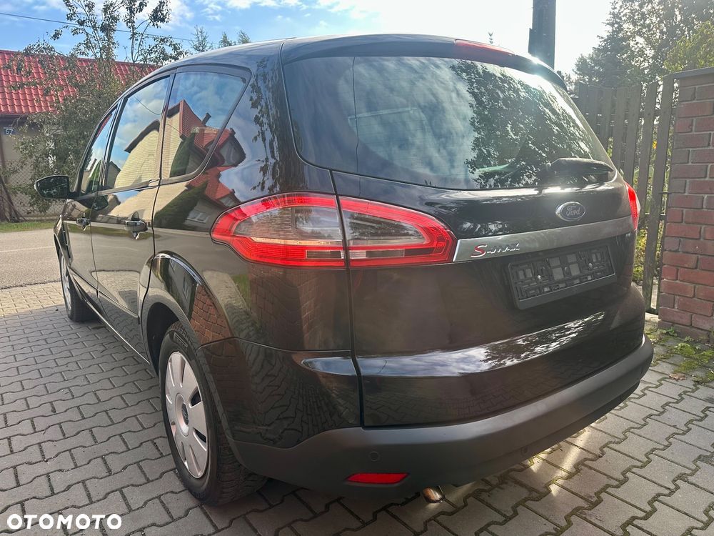 Ford S-Max 2.0 Ambiente - 9