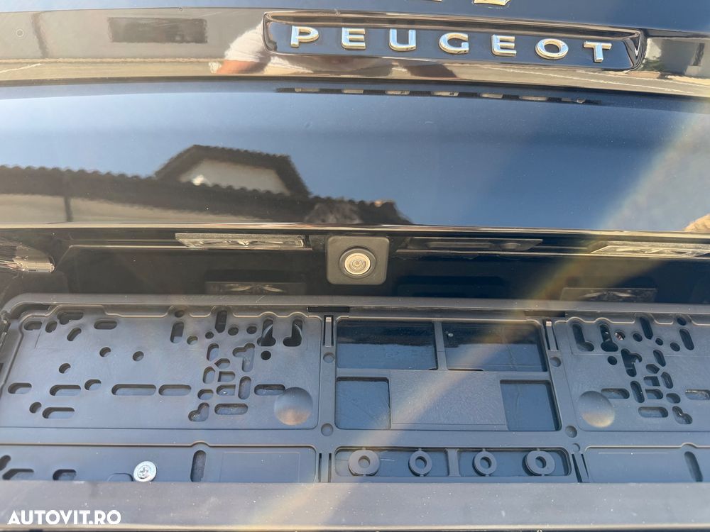 Peugeot 3008 BlueHDi 130 Stop & Start EAT8 GT - 18