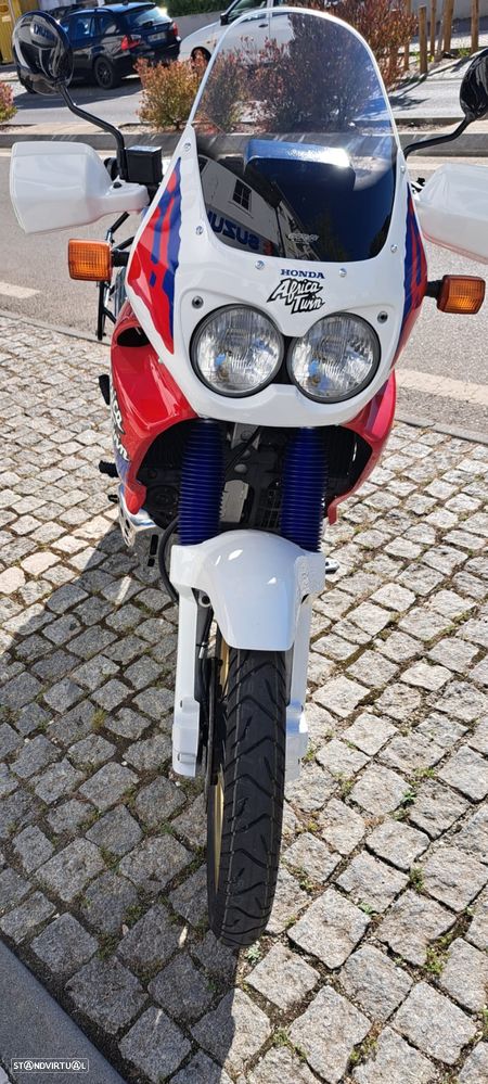 Honda Africa Twin RD07 - 4