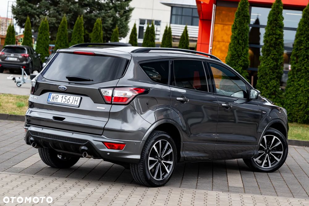 Ford Kuga 1.5 EcoBoost 2x4 ST-Line - 37