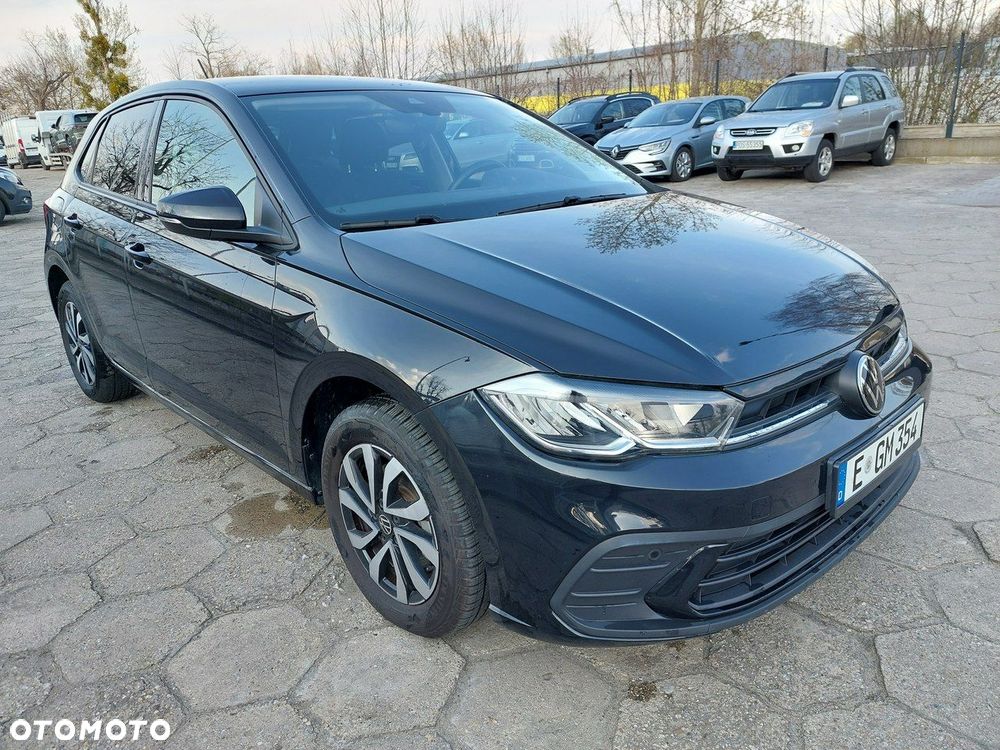 Volkswagen Polo - 2