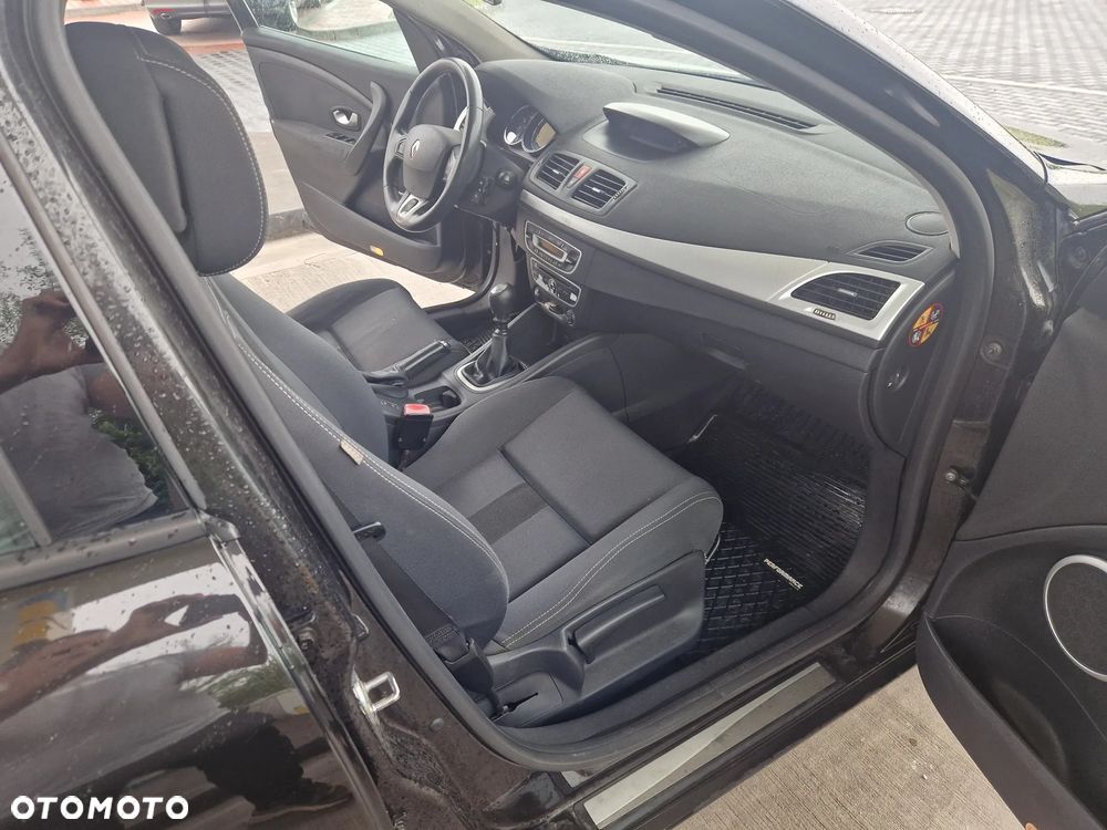 Renault Megane dCi 130 FAP Expression - 8