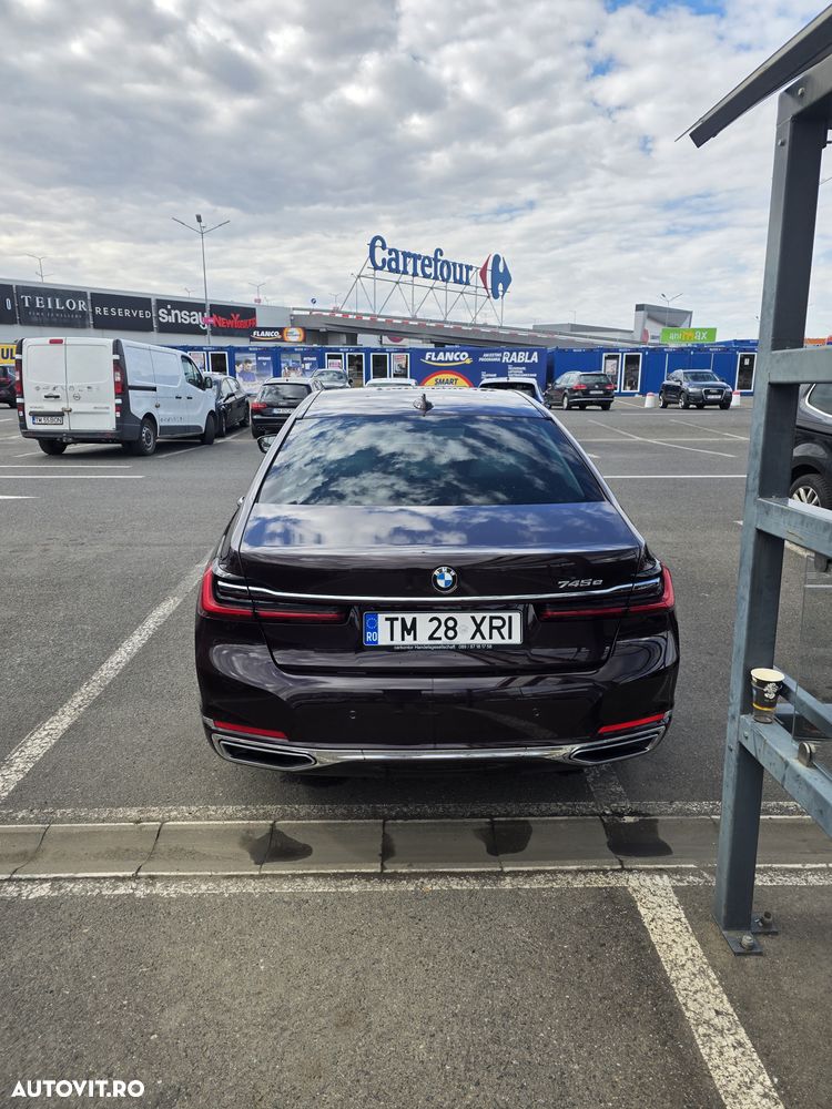 BMW Seria 7 745Le xDrive AT PHEV - 3
