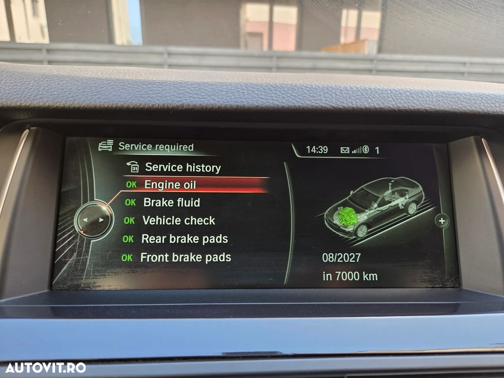 BMW Seria 5 520d xDrive - 22