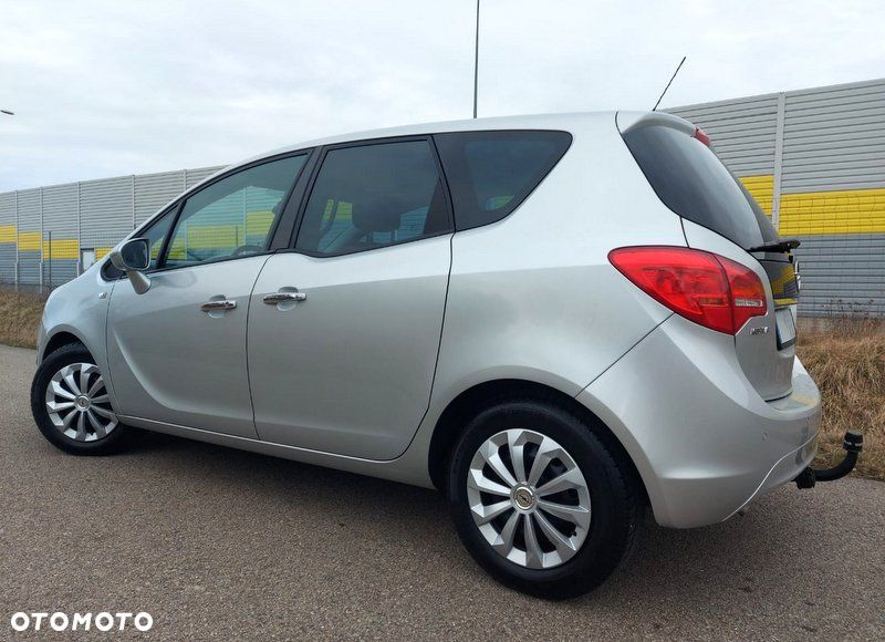 Opel Meriva - 9