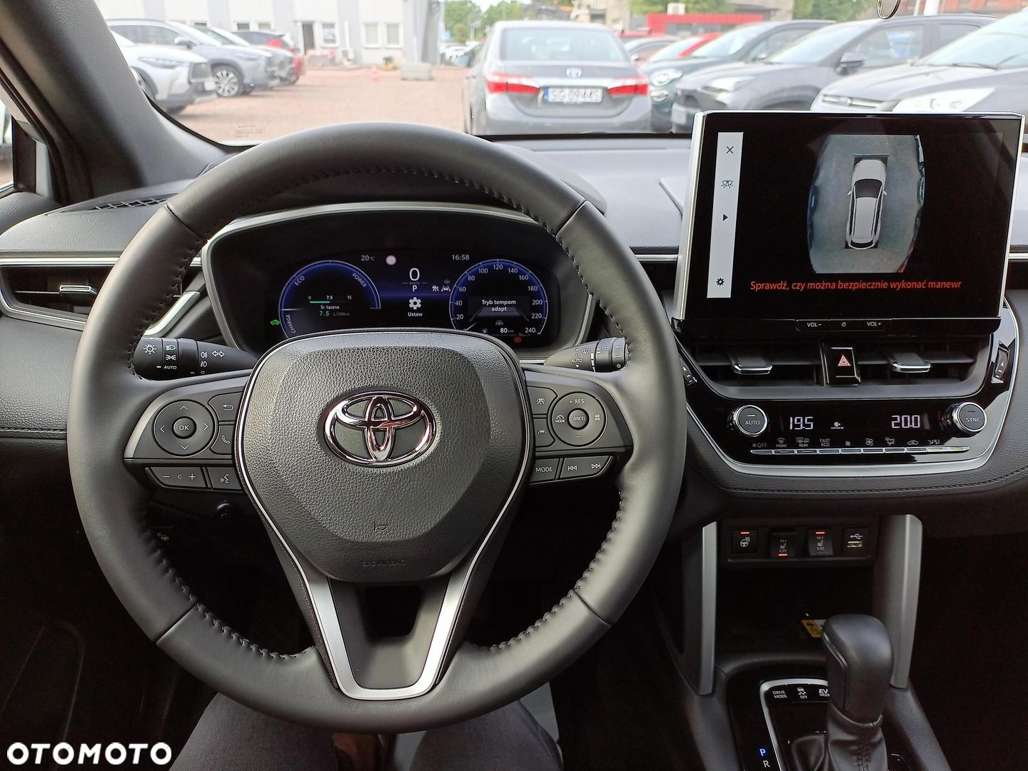Toyota Corolla Cross 2.0 Hybrid Premiere Edition AWD - 16