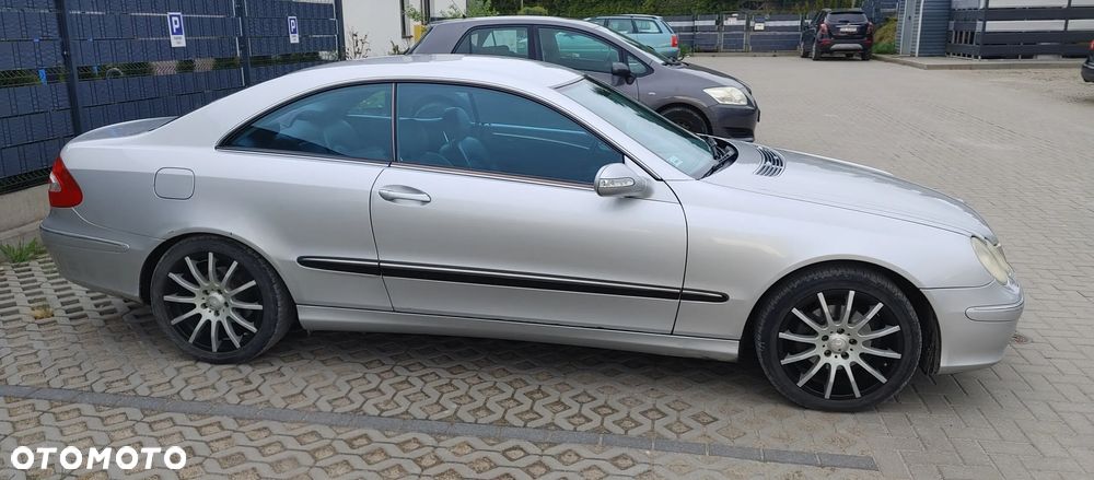 Mercedes-Benz CLK 200 Kompressor Avantgarde - 3